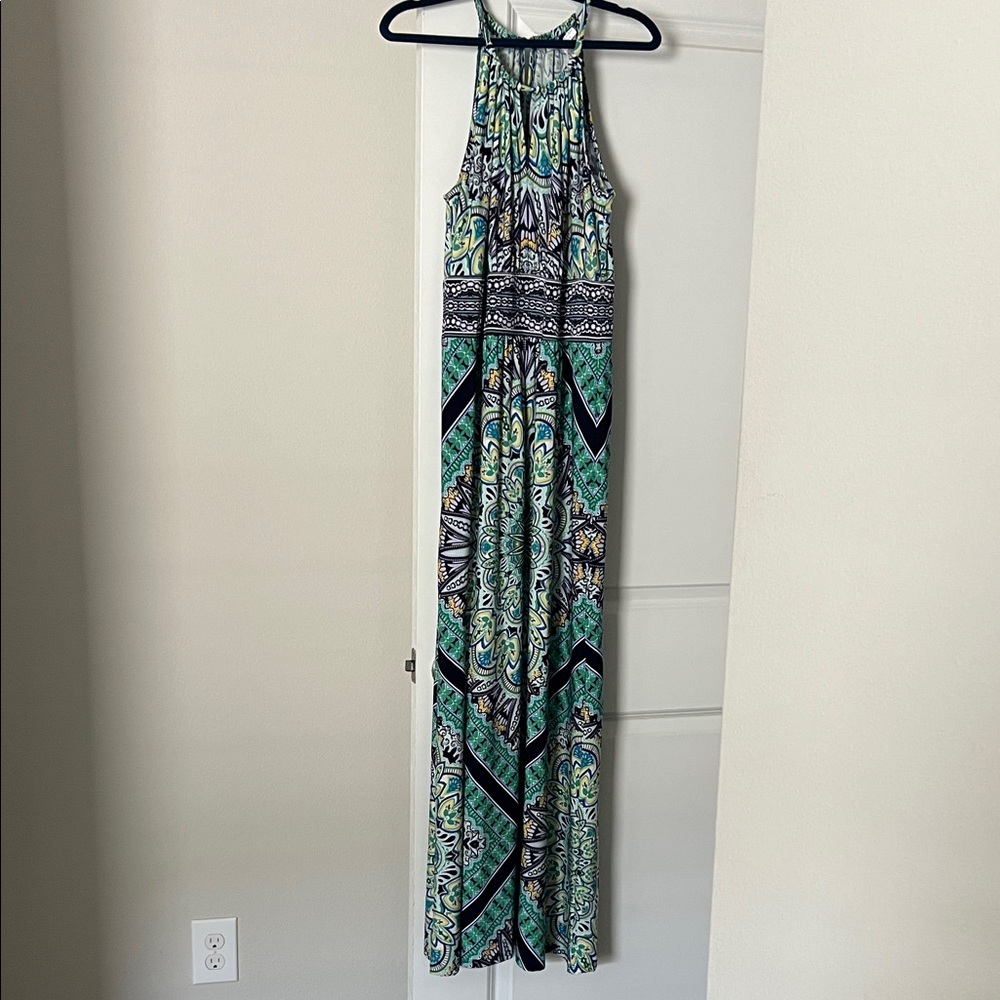 London Style Vibrant Green and Black Halter Maxi Dress
